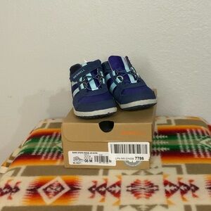 Merrell Kids' Navy and Purple boots size 8